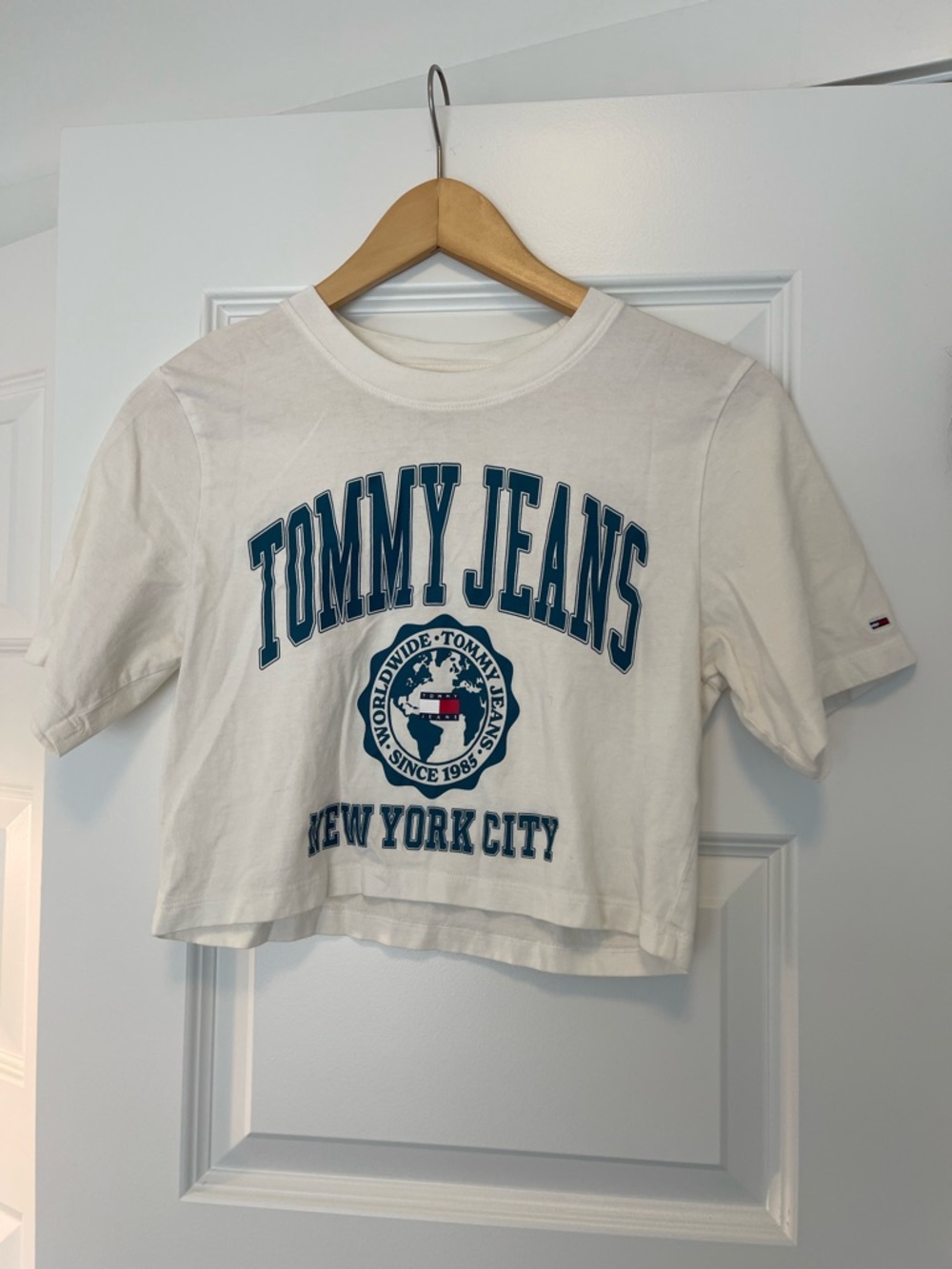 Tommy Hilfiger cropped T Shirt